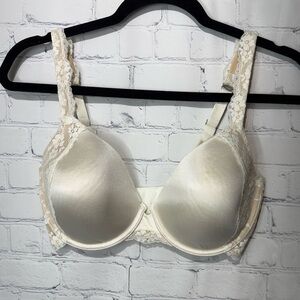 Maidenform size 34DD #7549 full coverage underwire lace overlay bra